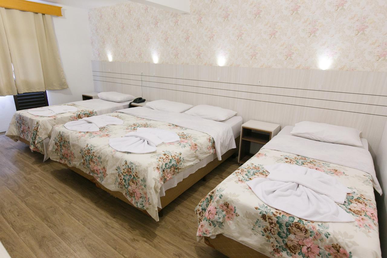 Hotel 13 Linden Treze Tílias Εξωτερικό φωτογραφία