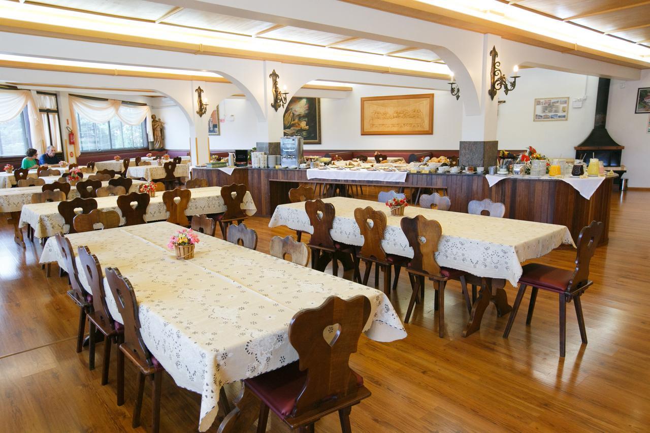 Hotel 13 Linden Treze Tílias Εξωτερικό φωτογραφία
